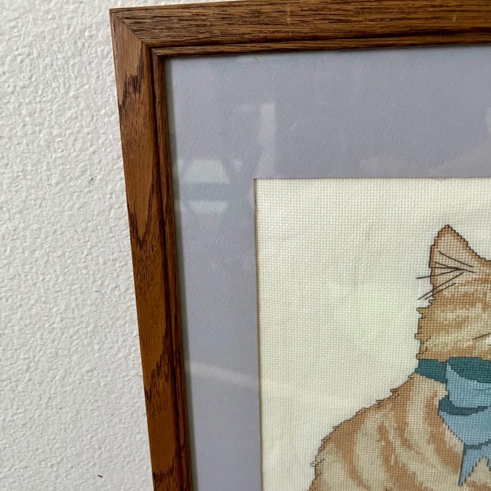 Framed Cat Embroidery with Blue Bow - Picture 8 of 10